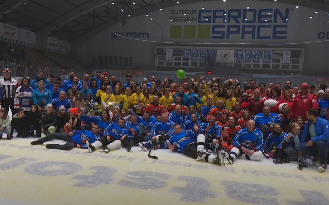 POWIAT. Rekordowa kwota i frekwencja na trybunach