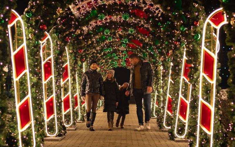 INWAŁD. Park Miniatur w zimowej scenerii, czyli Baśniowy Las Świętego Mikołaja