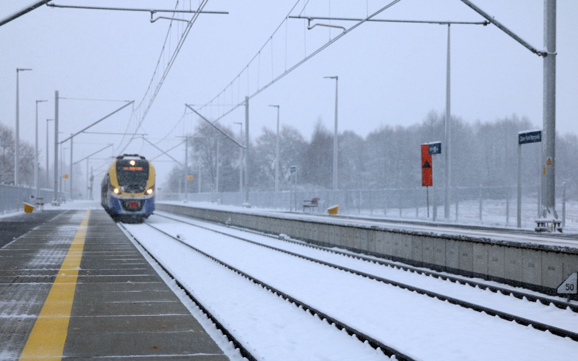 POWIAT. Nowy przystanek kolejowy Zator Park Rozrywki [WIDEO]