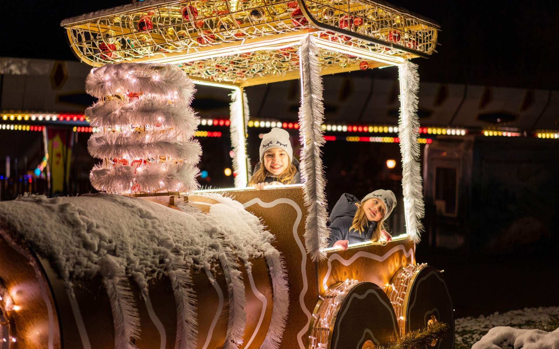 Park Miniatur w zimowej scenerii, czyli Baśniowy Las Świętego Mikołaja!