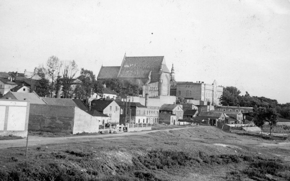 OŚWIĘCIM. Przy budowie parkingu odkryto pozostałości po mykwie