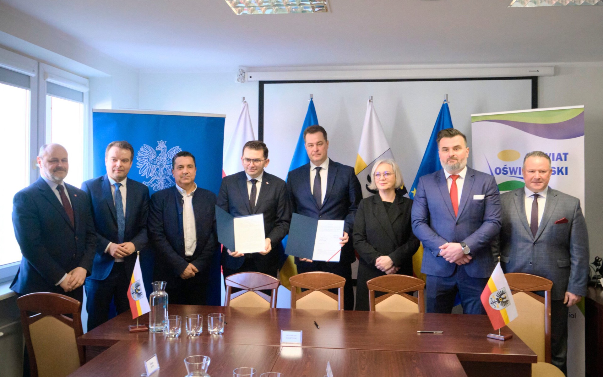 OŚWIĘCIM. PO i PiS na jednym zdjęciu, czyli nie ma Polski „A” i Polski „B”