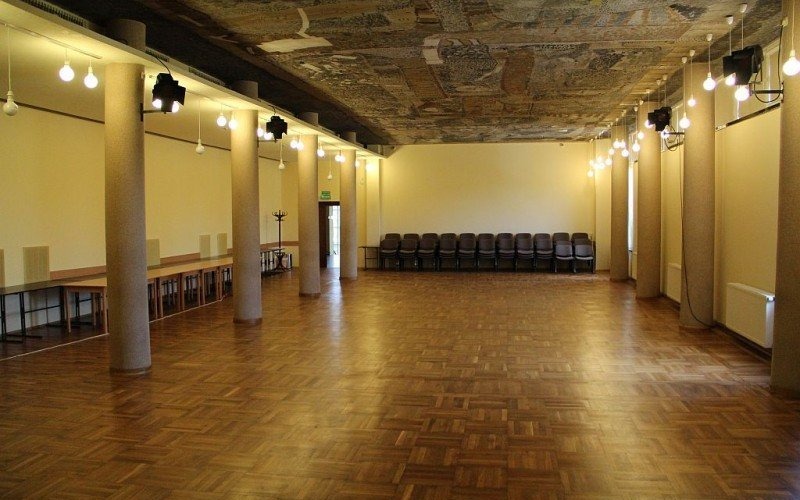 OŚWIĘCIM. Malowidło z 1961 roku wykonane przez Władysława Popielarczyka