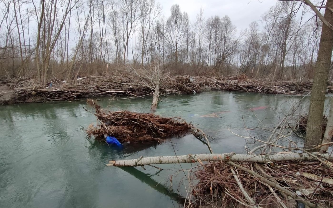 KĘTY. Zwłoki motolotniarza w korycie rzeki Soły