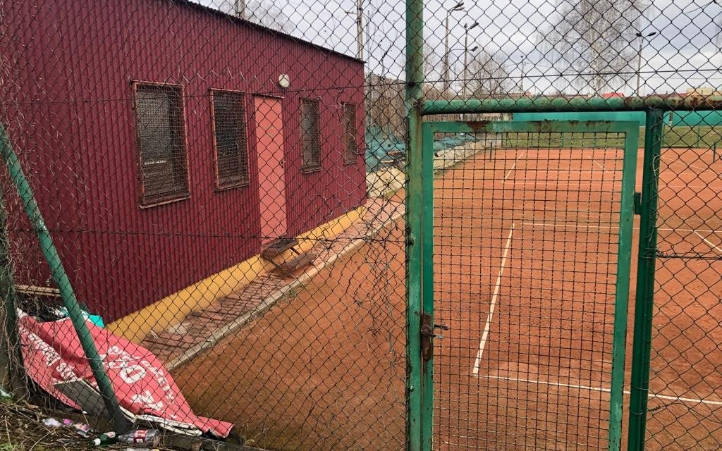 PUBLICYSTYKA. Trzeba umieć zarządzać. Porównajmy jedno z drugim