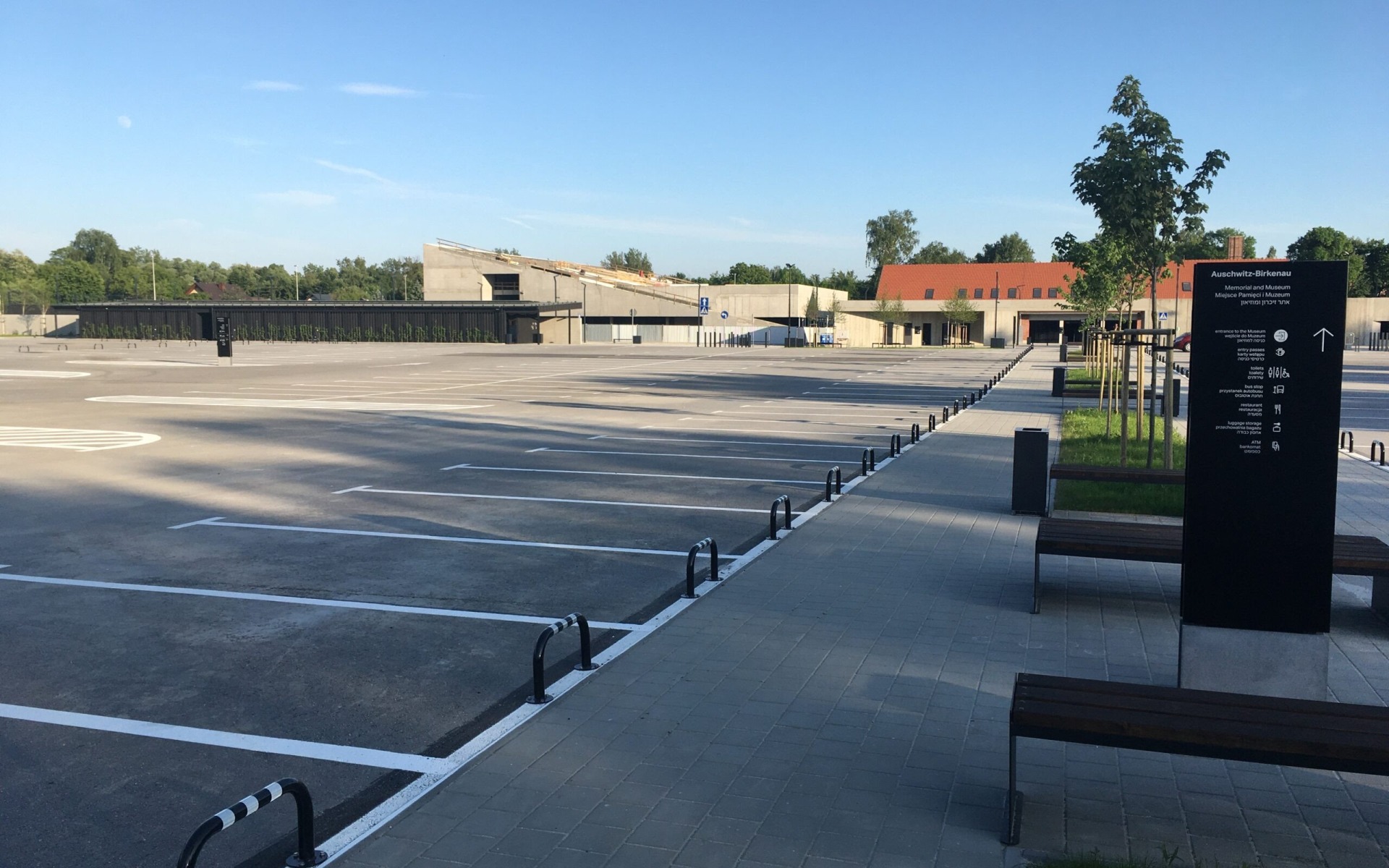 OŚWIĘCIM. Zdjęcia nowego Centrum Obsługi Odwiedzających Miejsce Pamięci Auschwitz