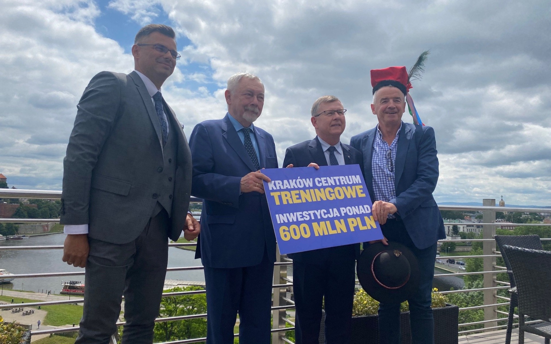 KRAKÓW. Linia lotnicza Ryanair zainwestuje pół miliarda złotych