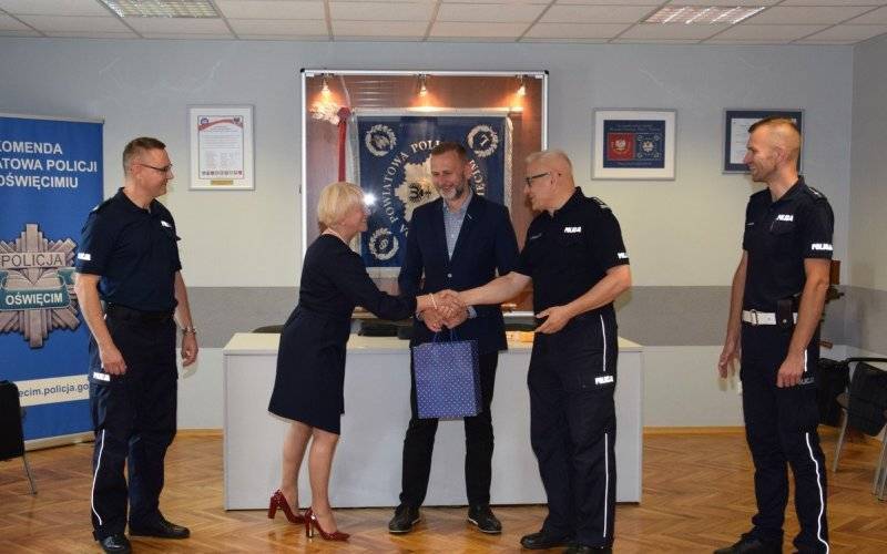 OŚWIĘCIM. Urząd Miasta kupił nowoczesne podręczne alkomaty dla policji