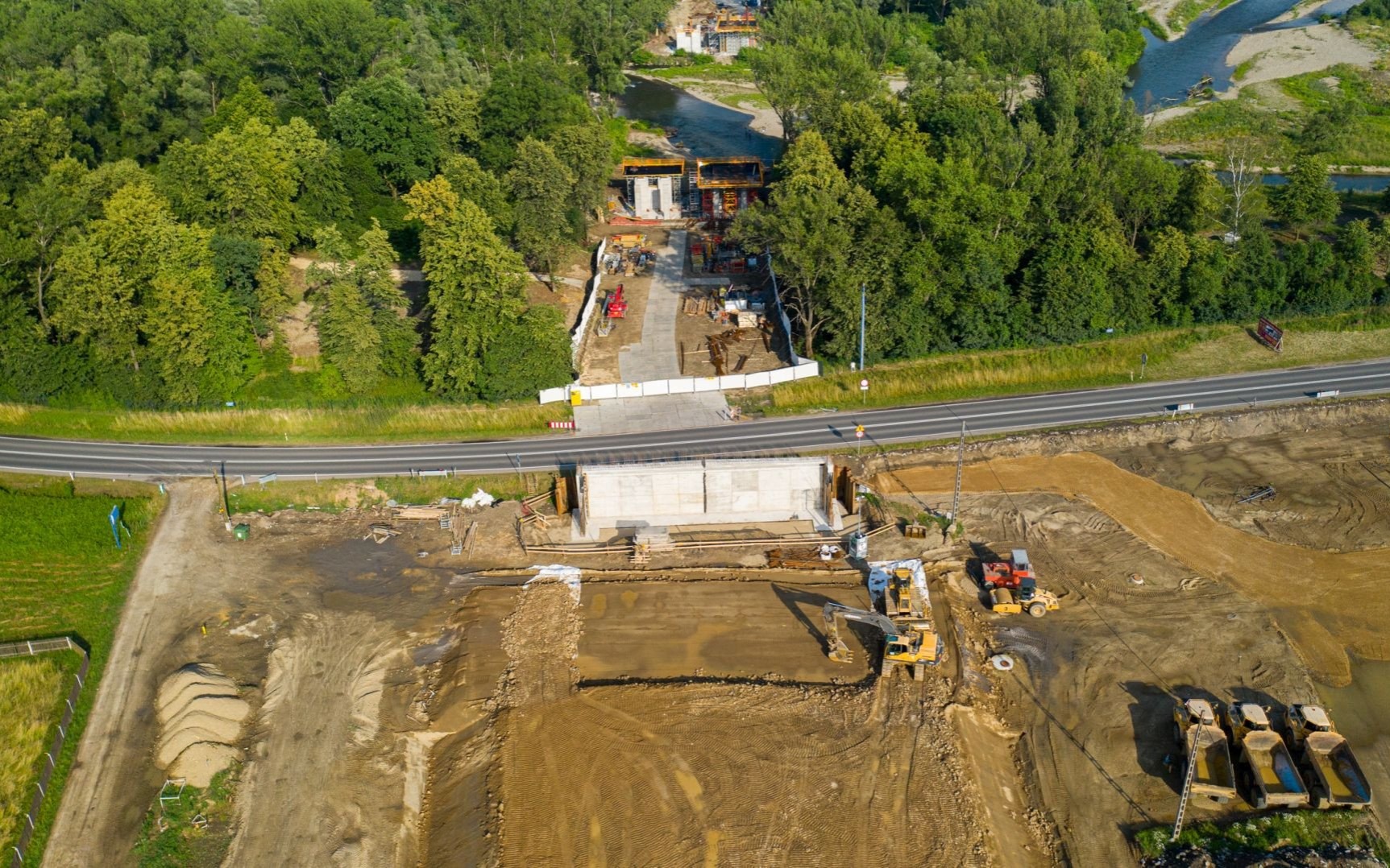 OŚWIĘCIM. Ronda przy drogach wojewódzkich, mają być gotowe do końca roku