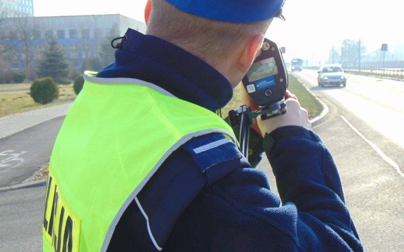 OŚWIĘCIM. Dwaj piraci drogowi znacznie przekroczyli prędkość