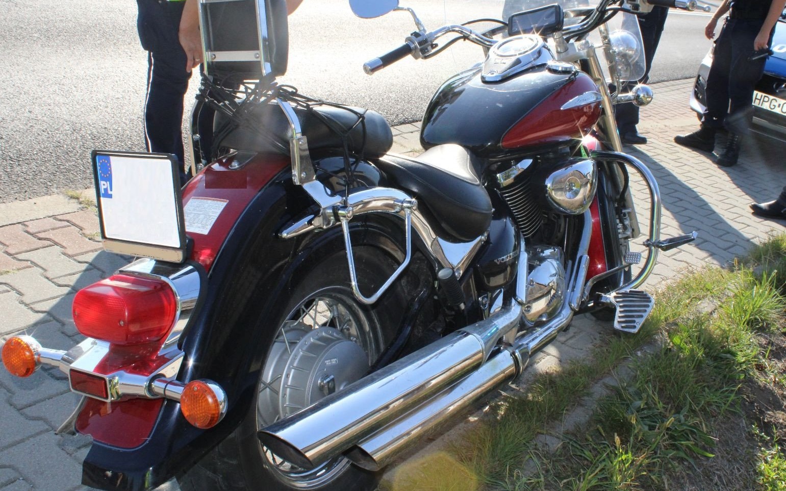 BULOWICE. Motocyklista wywrócił się na jezdnię przed przejściem dla pieszych