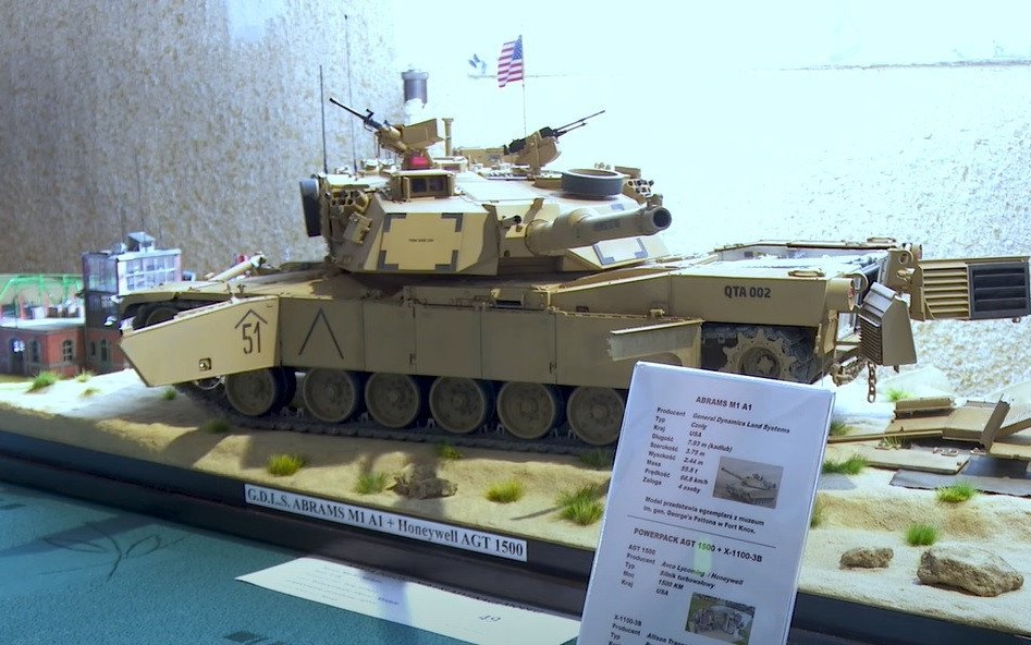 POWIAT. Konkurs modeli kartonowych pod honorowym patronatem starosty oświęcimskiego