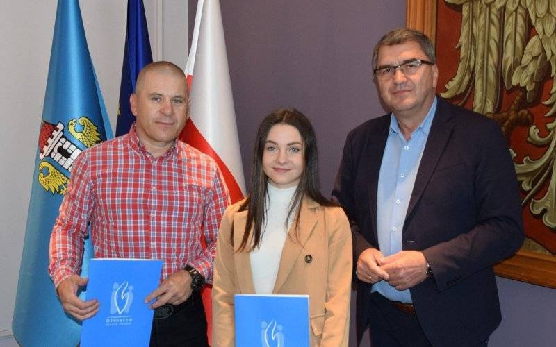 OŚWIĘCIM. Prezydent pogratulował Dominice Chylińskiej, Mistrzyni Polski w Mistrzostwach Polski K1 Seniorów