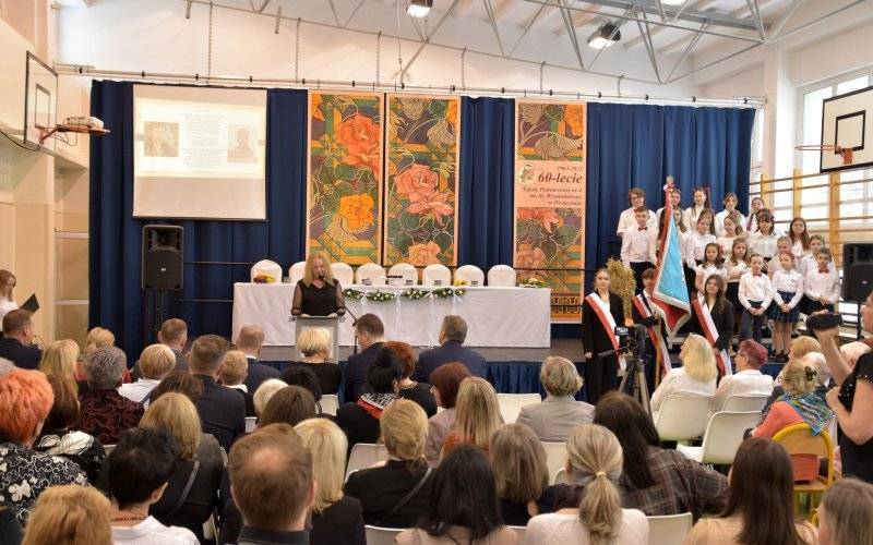 OŚWIĘCIM. Szkoła Podstawowa nr świętuję 60-lecie powstania