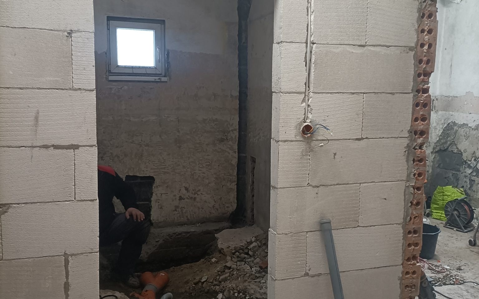 OŚWIĘCIM. Trwa remont schroniska dla bezdomnych zwierząt