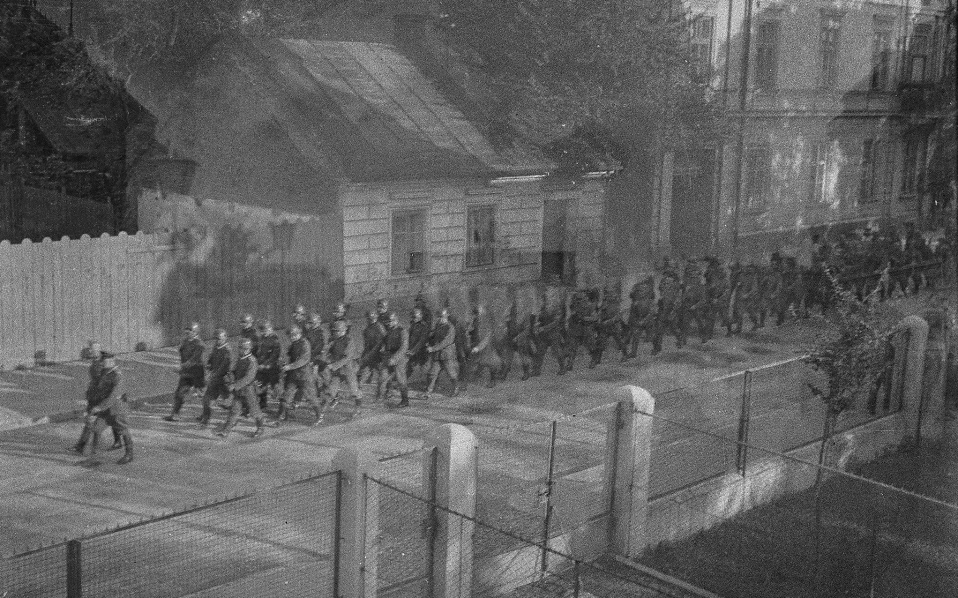 OŚWIĘCIM. Kolejne zdjęcia ulicy Jagiełły z okresu niemieckiej okupacji