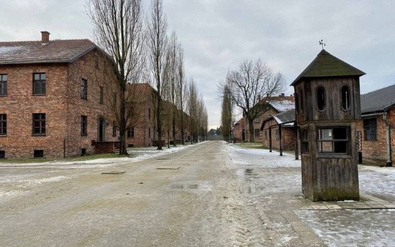 OŚWIĘCIM. Utrudnienia w ruchu w związku z zagranicznymi delegacjami w Auschwitz
