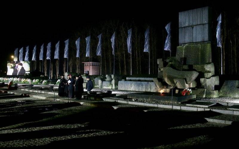 OŚWIĘCIM. Zło nie rodzi dobra, ale nie zwycięży dobra. 79. rocznica wyzwolenia Auschwitz
