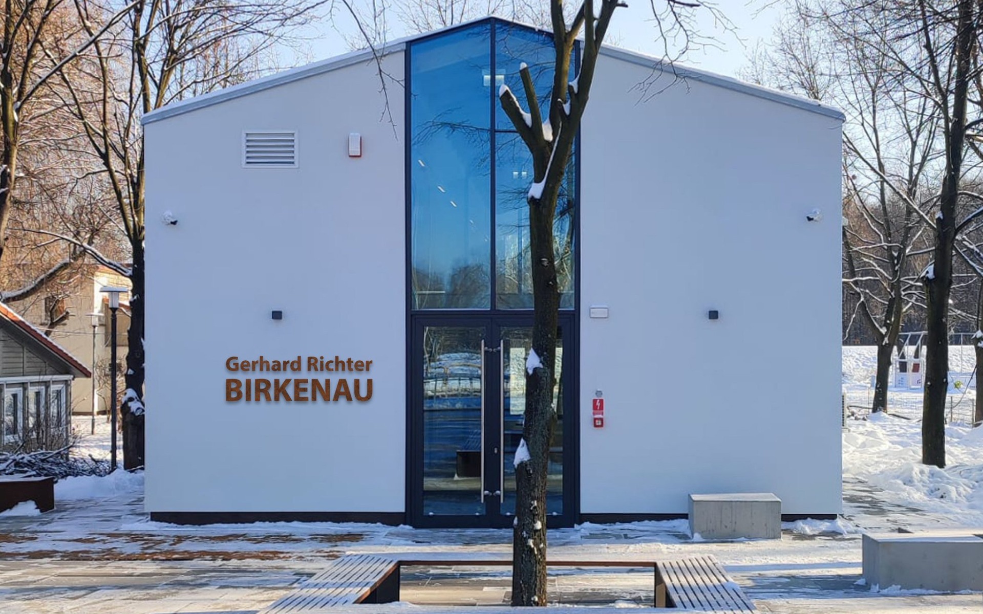 OŚWIĘCIM. Cztery abstrakcyjne kompozycje Gerharda Richtera na stałe w Oświęcimiu