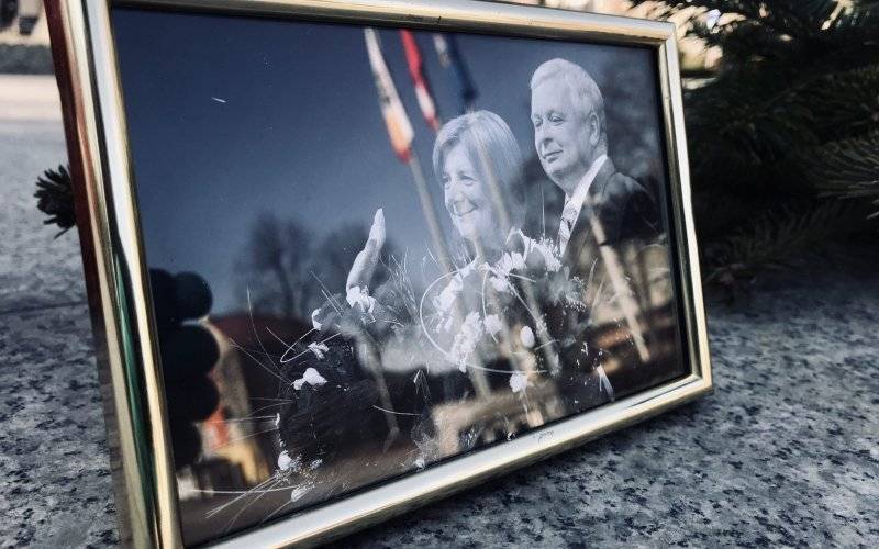 OŚWIĘCIM. To już 14 lat od katastrofy Tu-154M w Smoleńsku. Delegacje złożyły kwiaty