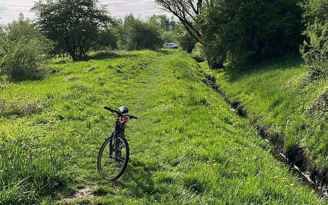 OŚWIĘCIM. Zwłoki 39 letniego mężczyzny w rejonie mostu kolejowego na rzece Sole