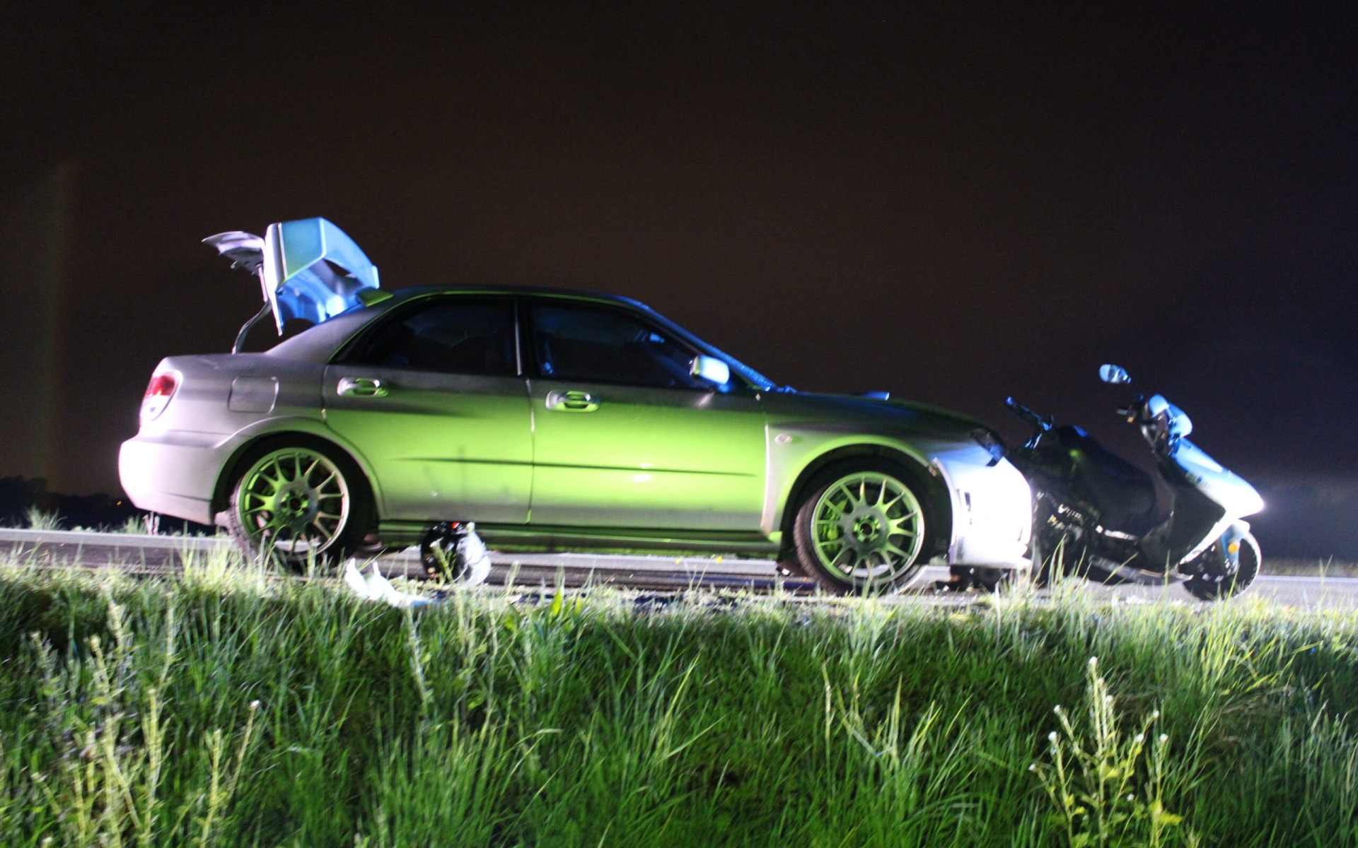 ZASOLE. Kierowca Subaru najechał na kierującego skuterem