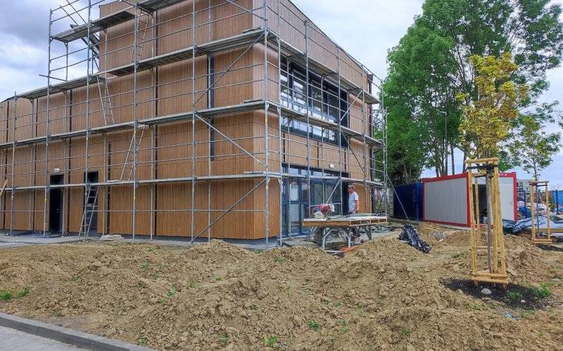 OŚWIĘCIM. Nowy Żłobek i Przedszkole w Oświęcimiu: postęp budowy [ZDJĘCIA]