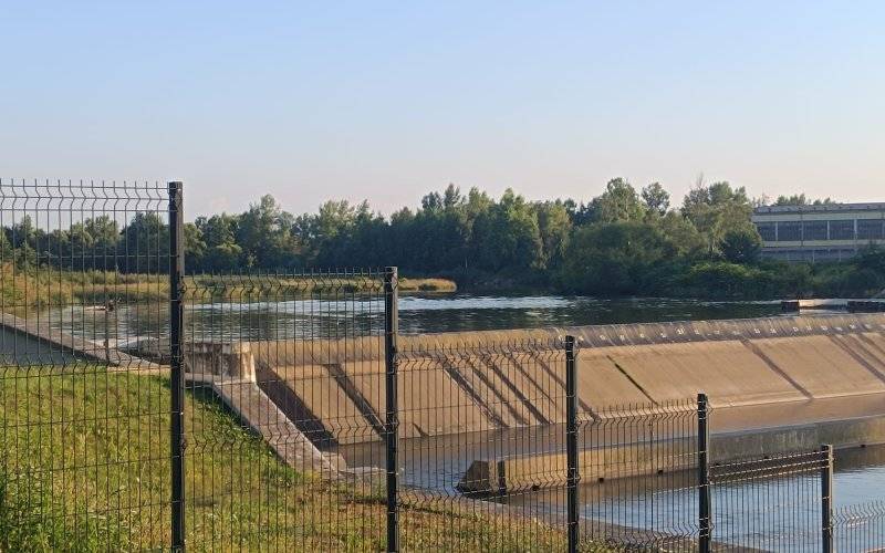Tragiczny Wypadek w Grodzisku: Dwoje 17-latków Utonęło