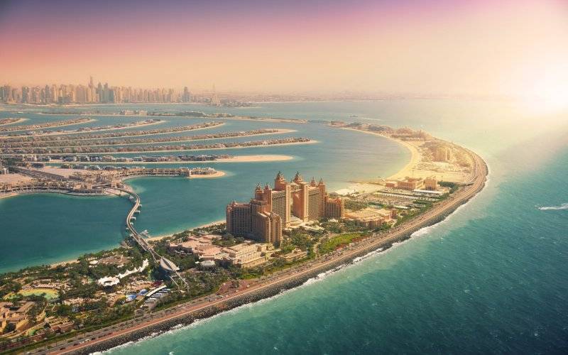 Dubaj – miasto, które przyciąga turystów z całego świata. Wiemy dlaczego