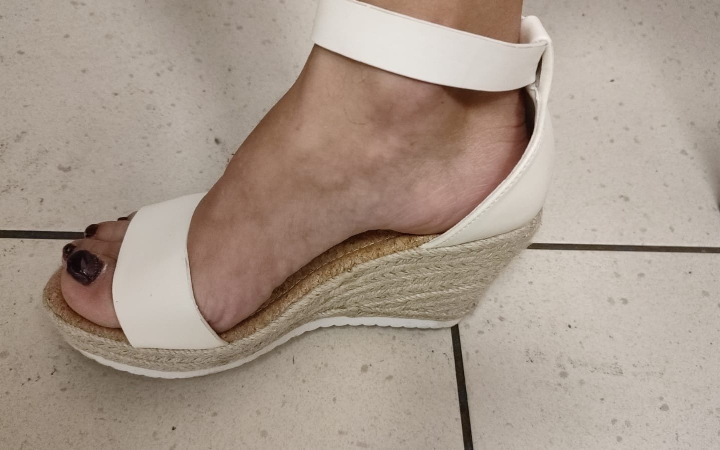 Seryjni złodzieje zatrzymani w Oświęcimiu! Okradli 4 sklepy jednego dnia