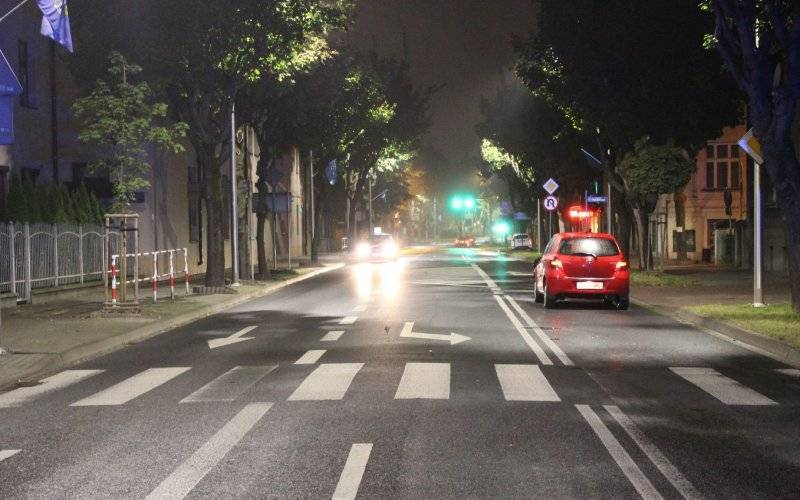 Dramatyczne potrącenie na przejściu dla pieszych w Oświęcimiu! 16-latek w szpitalu po zderzeniu z Toyotą