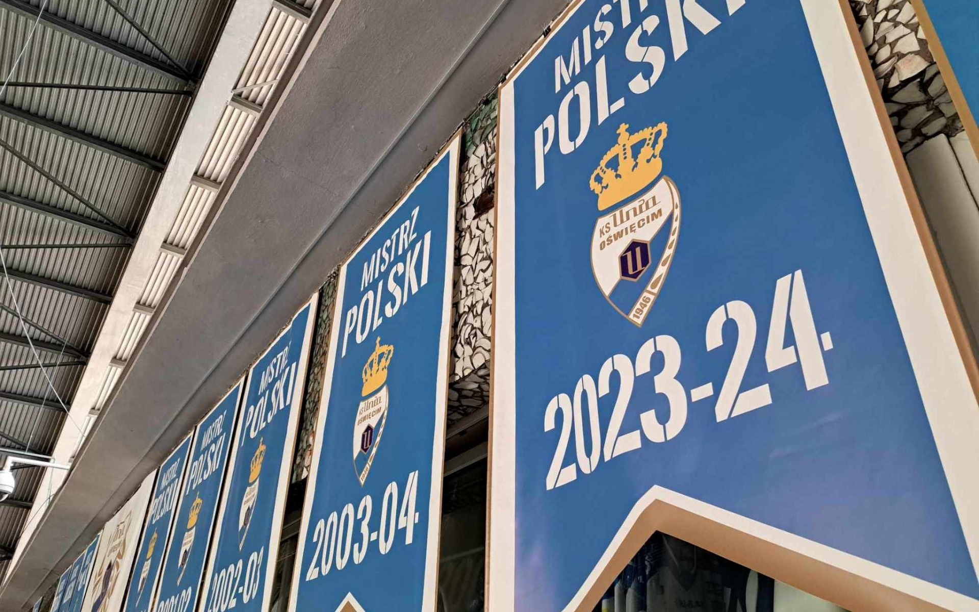 Powiat Oświęcimski wspiera Re-Plast Unię Oświęcim: współpraca na kolejny sezon