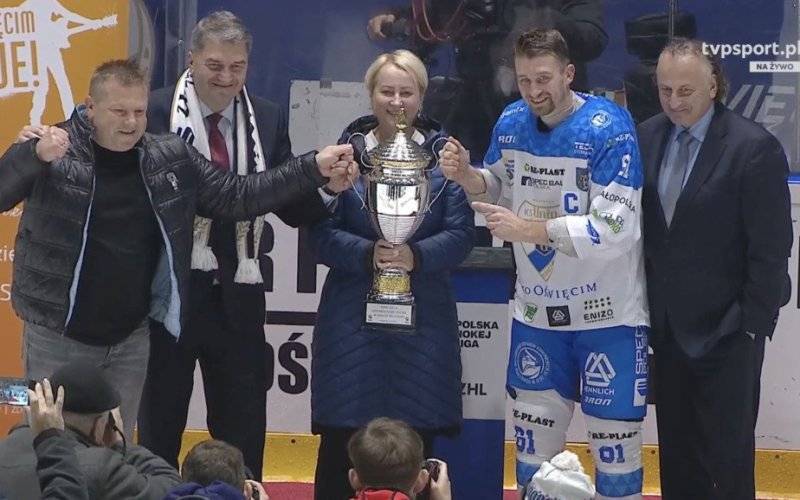 Historyczny triumf! Re-Plast Unia Oświęcim zdobywa Superpuchar Polski