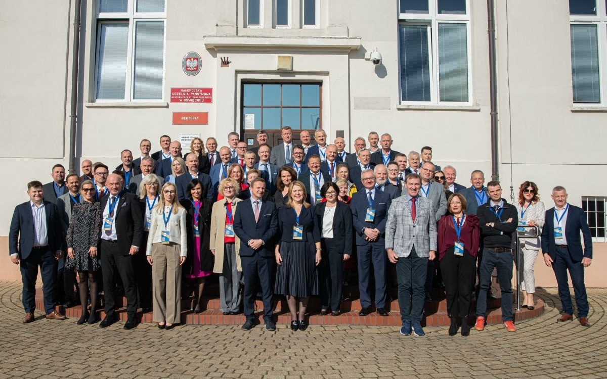 Rektorzy z całej Polski spotkali się w Oświęcimiu! Kluczowe decyzje dla przyszłości uczelni zawodowych