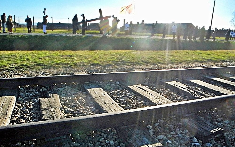Droga Krzyżowa w Auschwitz-Birkenau już 3 listopada – oddaj hołd ofiarom totalitaryzmu
