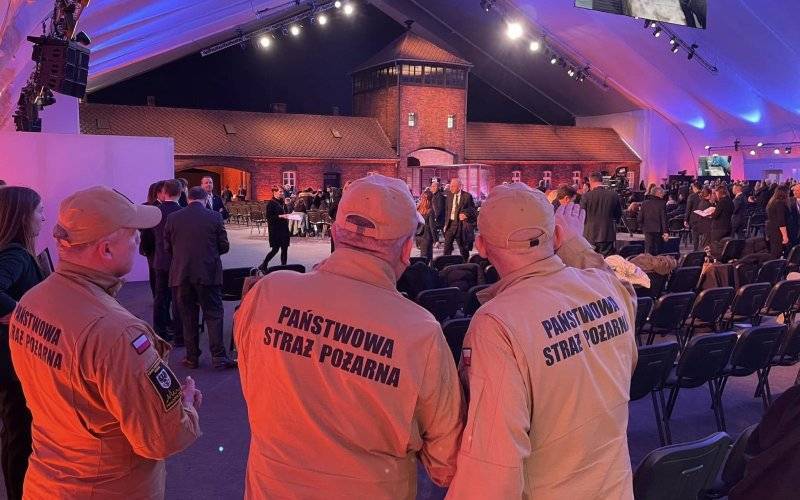 Blisko 1,8 tysiąca policjantów i 320 zabezpieczało 80. rocznicę wyzwolenia Auschwitz