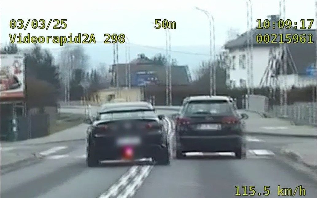 130 punktów i 20 tysięcy zł mandatu za szaleńczą ucieczkę! Co grozi kierowcy mazdy?