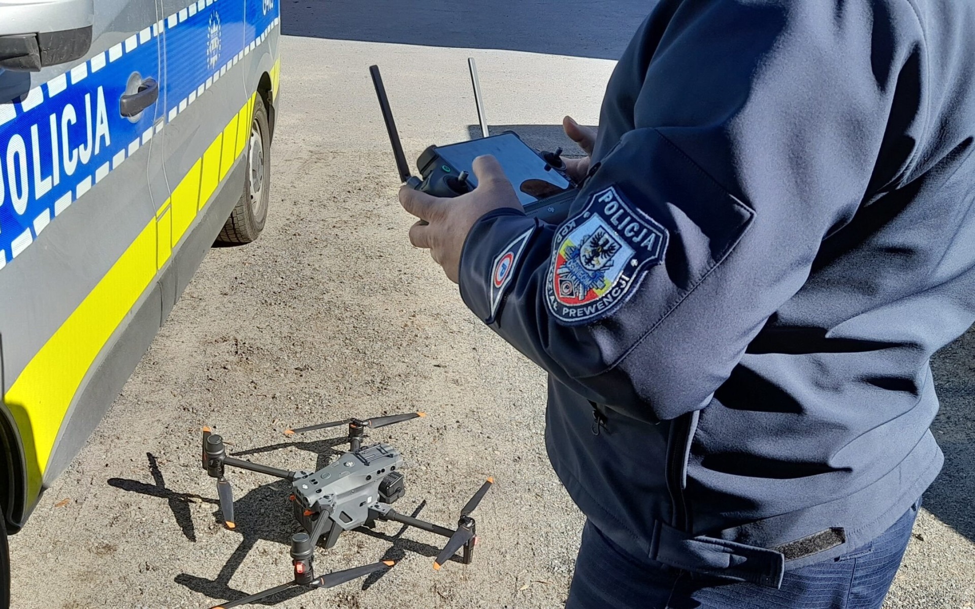 Drony w akcji! Oświęcimscy policjanci wystawili 29 mandatów w jeden dzień – zobacz, gdzie patrolowali!