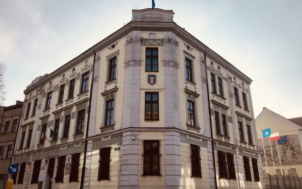 Nowy ratusz w Oświęcimiu. Miasto ogłasza konkurs architektoniczny z pulą nagród 100 tys. zł