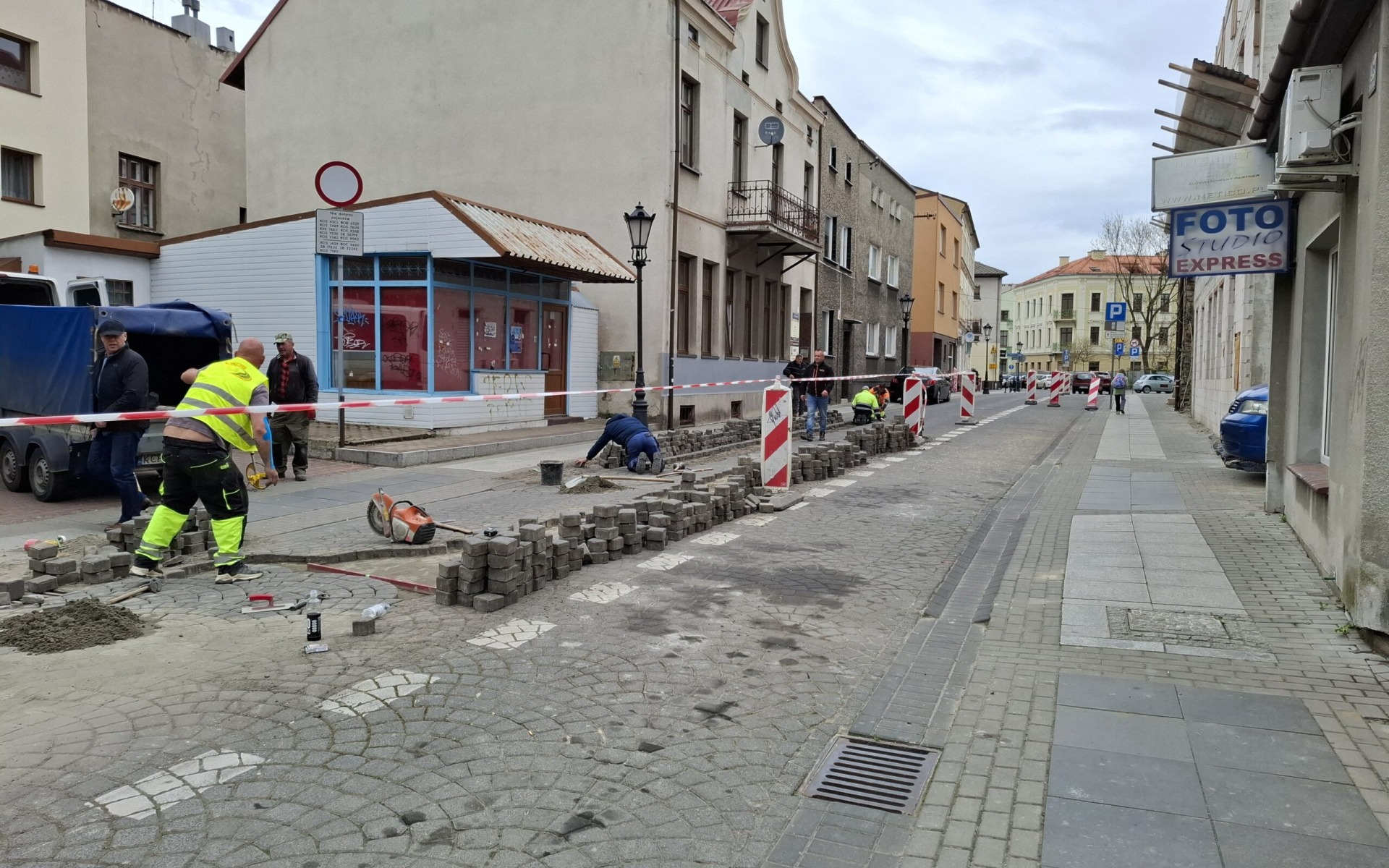 Kolejny remont ulicy Piastowskiej w Oświęcimiu. Droga w Starym Mieście zamknięta