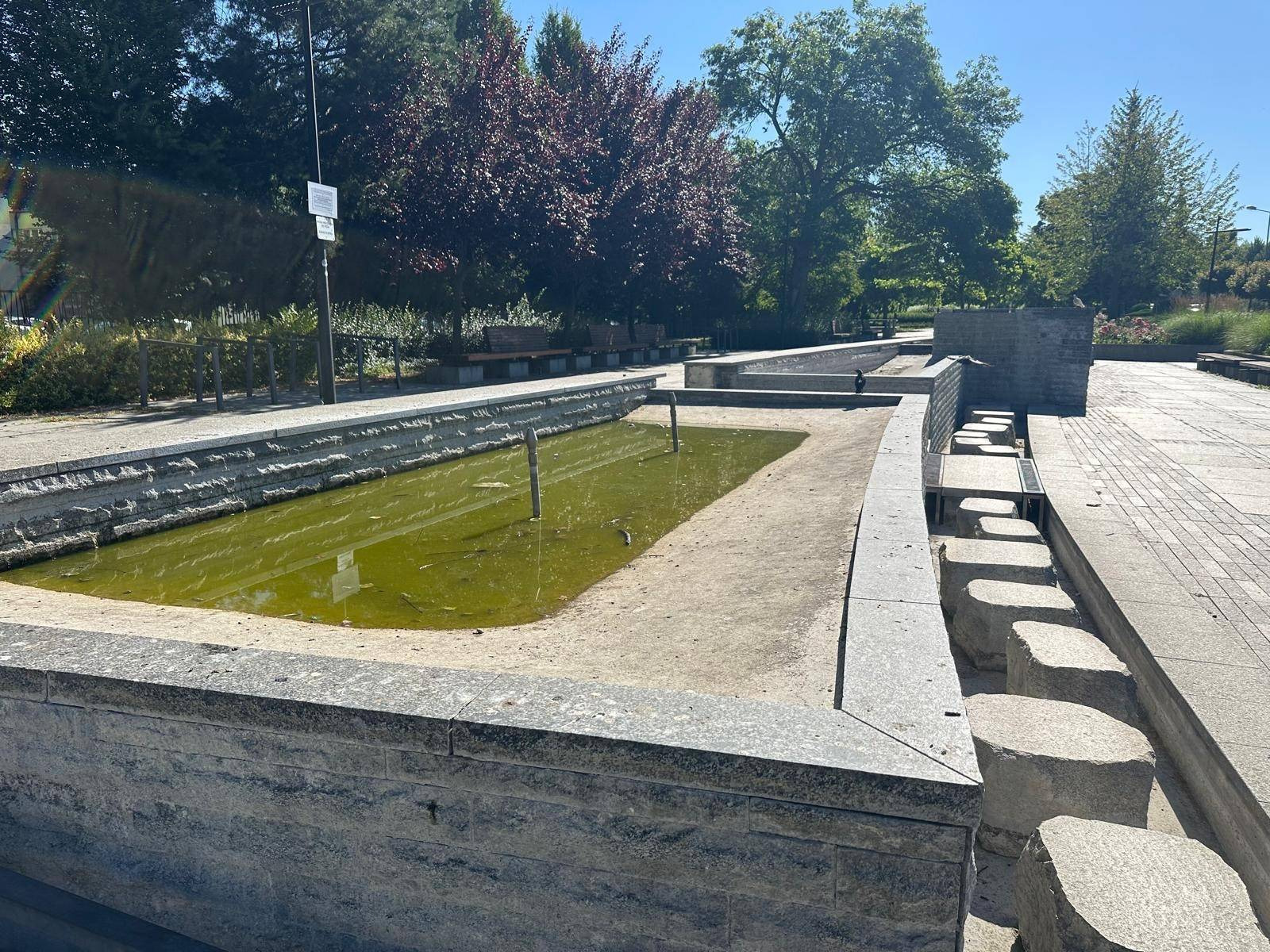 PUBLICYSTYKA. Na Osiedlu Chemików w tym roku fontanny nie będzie