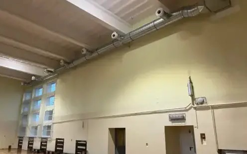 Wentylacja mechaniczna w sali gimnastycznej Szkoły Podstawowej Nr 1 w Kętach już działa!