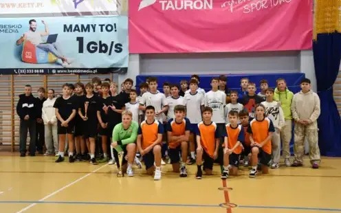 Turniej międzyszkolny w piłkę nożną rozegrany!