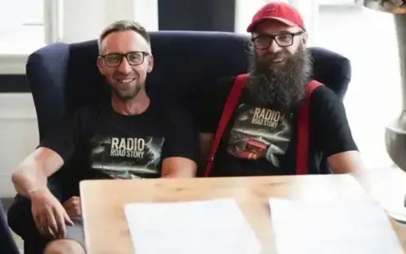 Fotograf z Nowej Wsi wraz z przyjaciółmi otwiera pierwsze w historii radio w gminie Kęty!