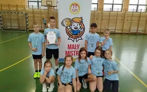 1. miejsce SP nr 2 w Kętach w Turnieju "Mały Mistrz"