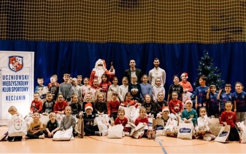 Mikołajki z UMKS-em Kęczanin