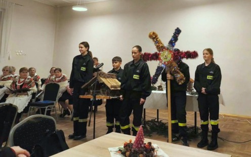 Łęki: Integracyjne spotkanie kolędnicze