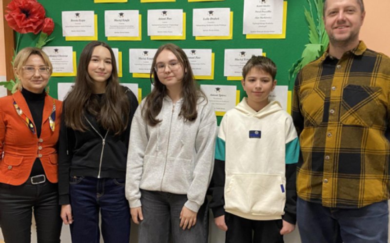 Troje uczniów kęckiej Dwójki awansowało do etapu finałowego w konkursach przedmiotowych!