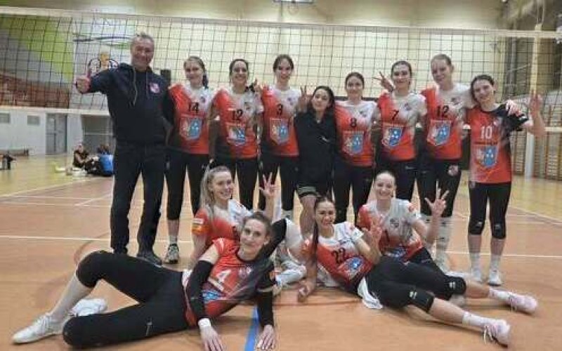 Siatkarki Kęczanina utrzymały się w lidze mimo porażki