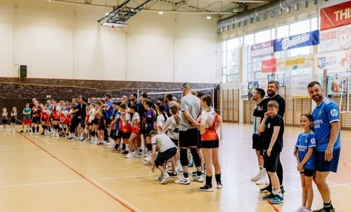 Turniej Rodzinny w siatkówkę na kęckim OSiRze